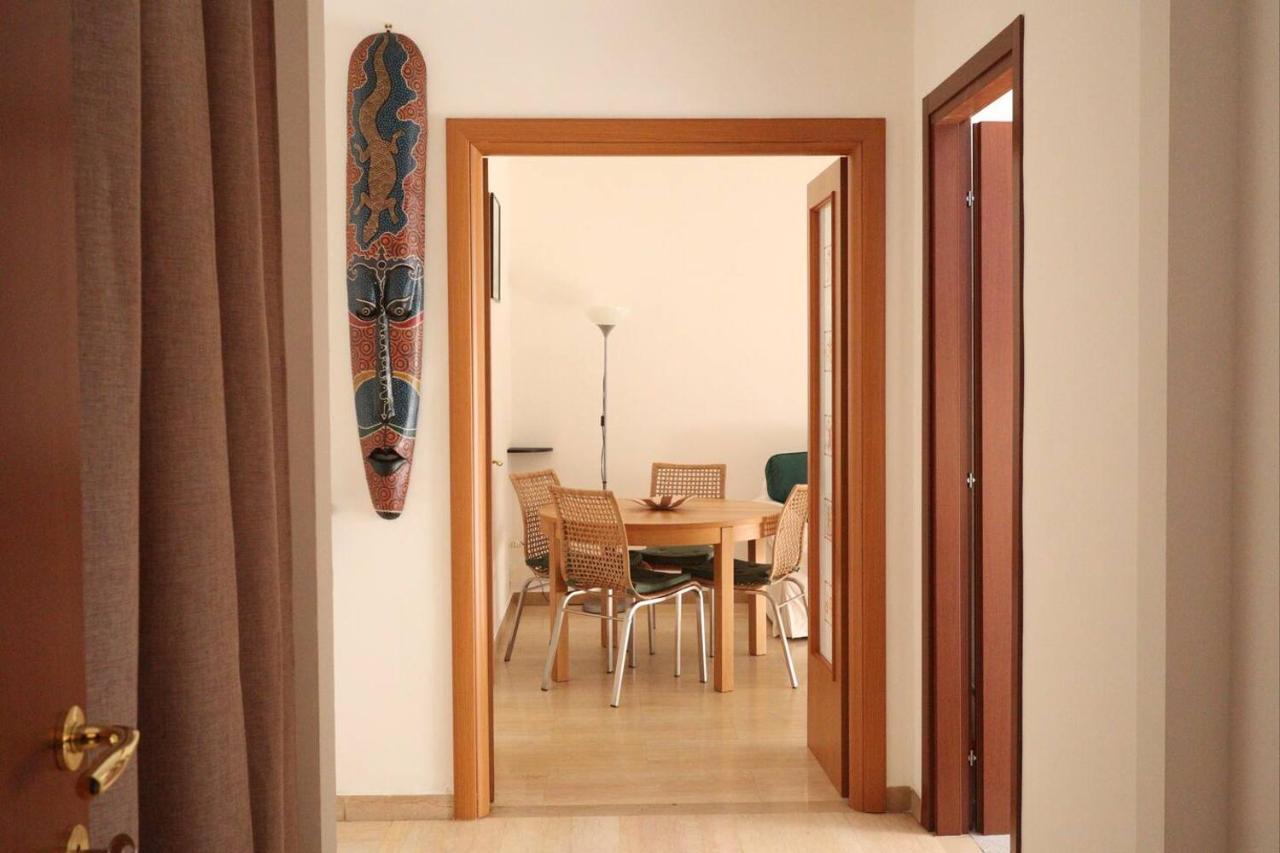 Casa Etruschi - Appartamento Con Posto Auto Livourne Extérieur photo