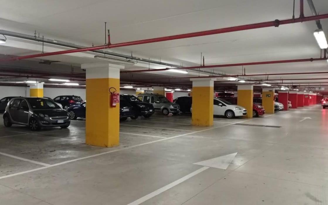 Casa Etruschi - Appartamento Con Posto Auto Livourne Extérieur photo